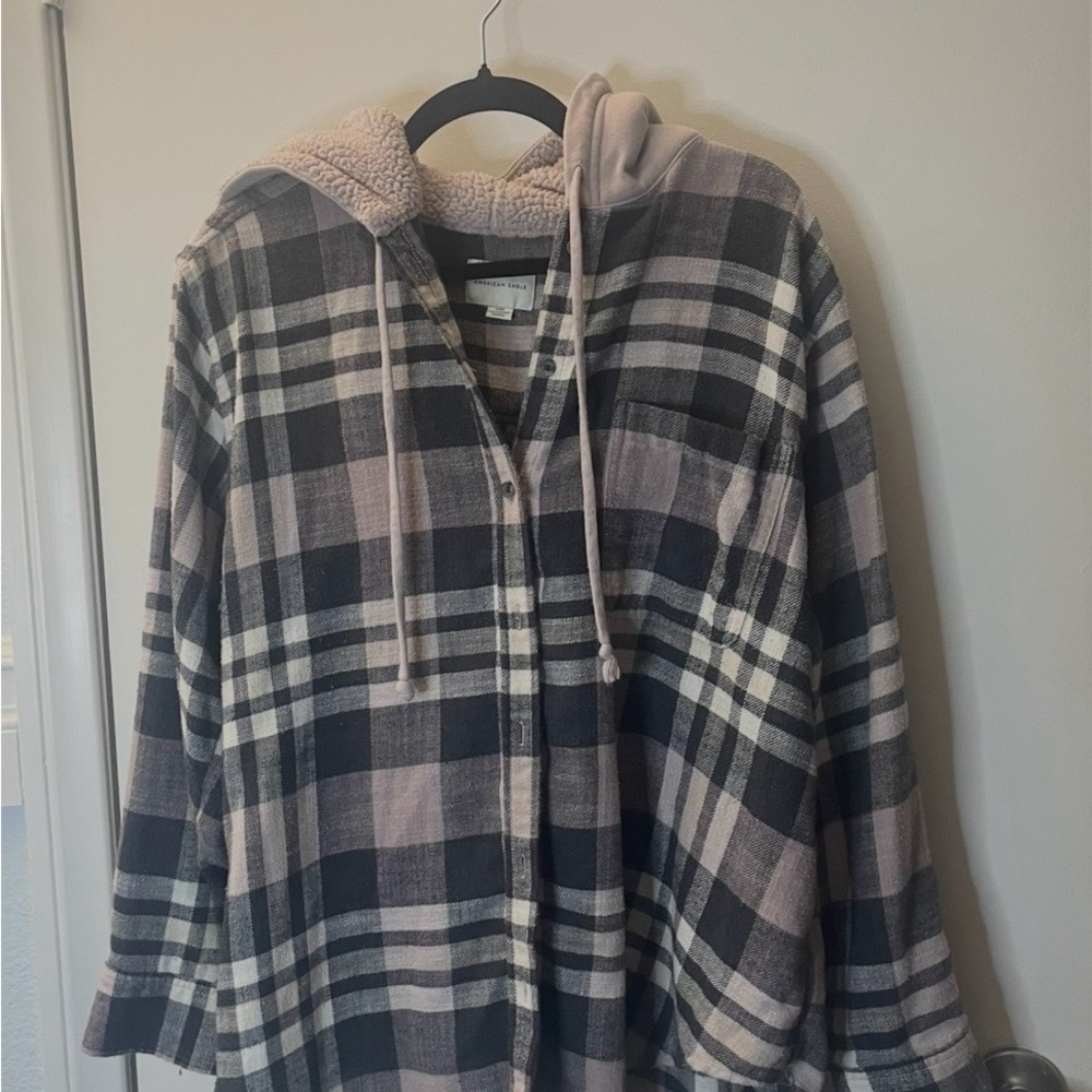 American Eagle Outfitters Women's Hooded Flannel - Size Large - Picture 5 of 10